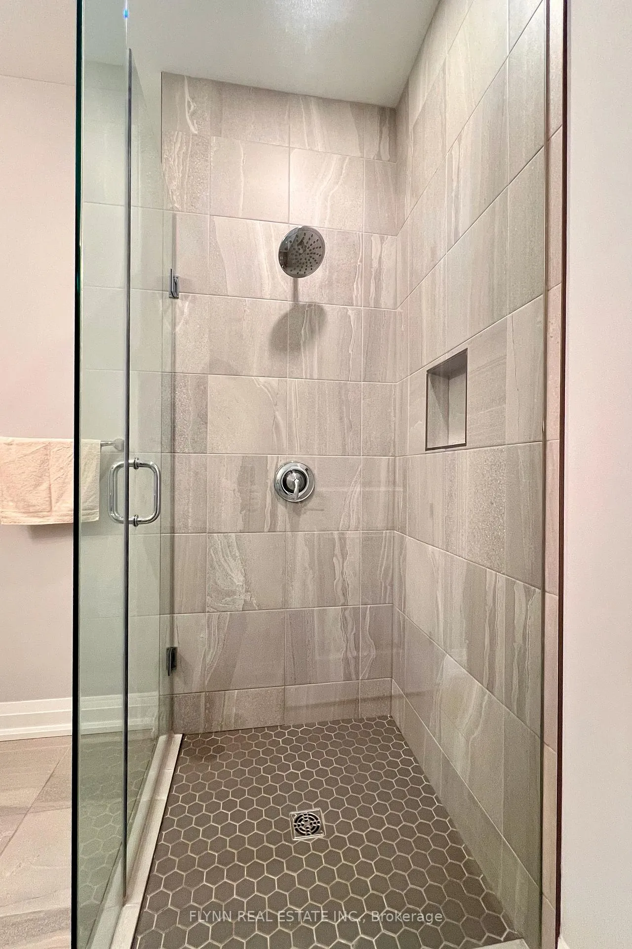 Photo 29 of Unit 28, 9150 Willoughby Drive, Niagara Falls, Chippawa — HOMEH