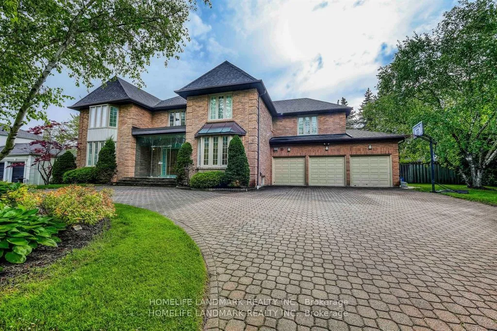 Photo 1 of 10 Prescott Court, Markham, Bayview Glen — HOMEH
