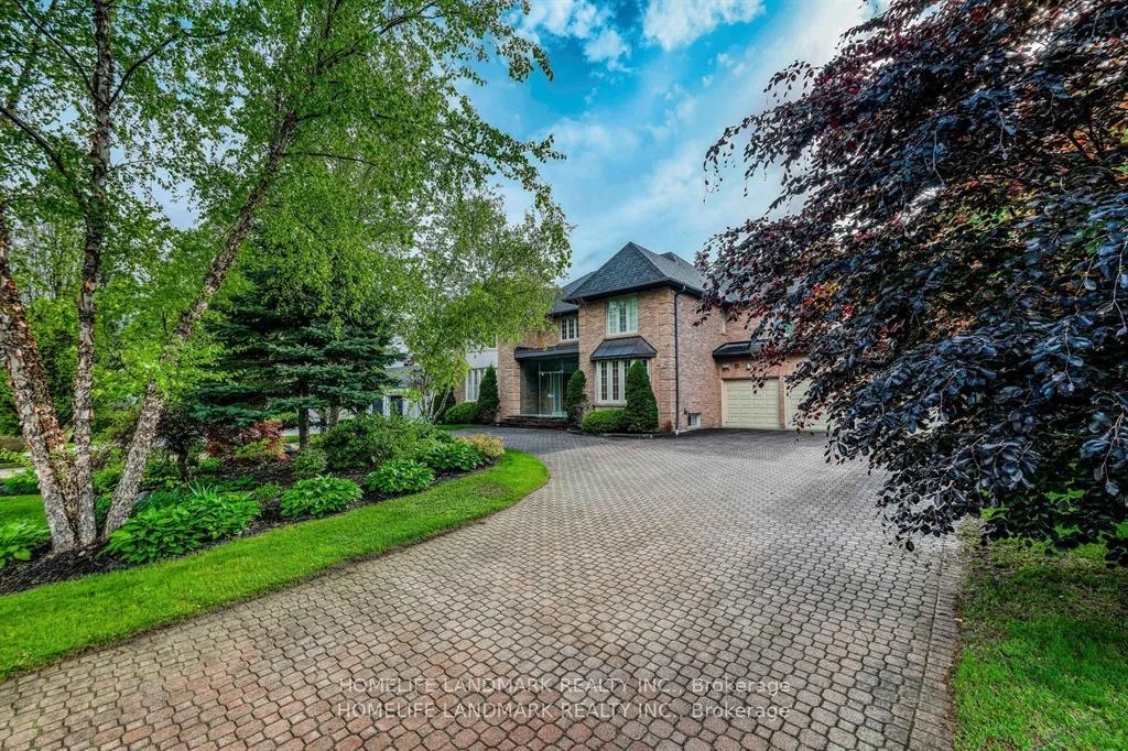 Photo 2 of 10 Prescott Court, Markham, Bayview Glen — HOMEH