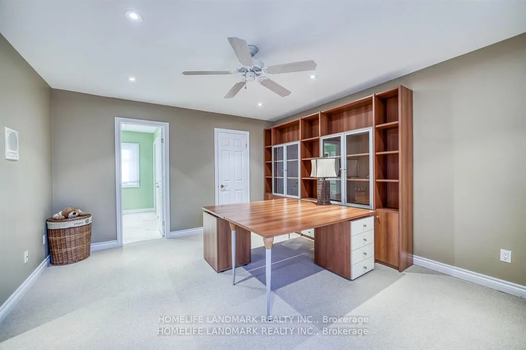 Photo 16 of 10 Prescott Court, Markham, Bayview Glen — HOMEH