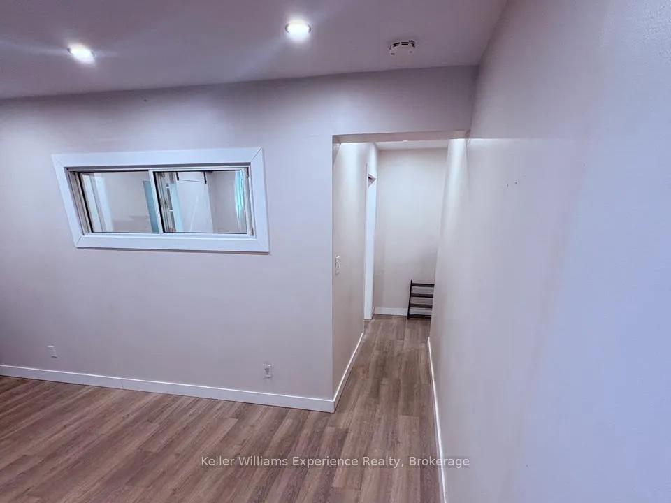 Photo 8 of Unit 2, 2251 Kipling Avenue, Etobicoke, Rexdale-Kipling — HOMEH