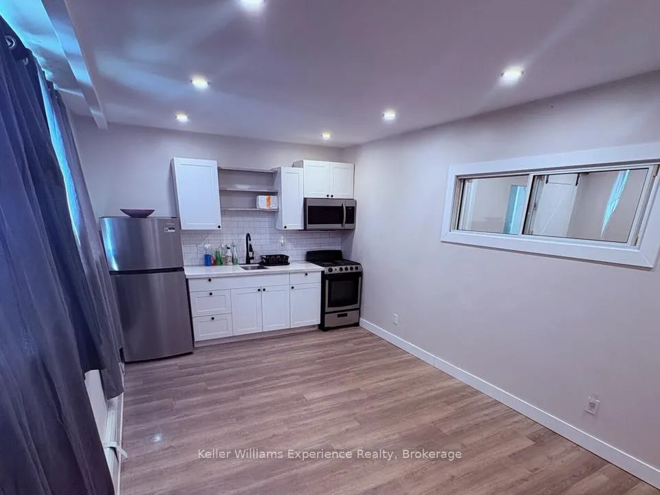 Photo 9 of Unit 2, 2251 Kipling Avenue, Etobicoke, Rexdale-Kipling — HOMEH