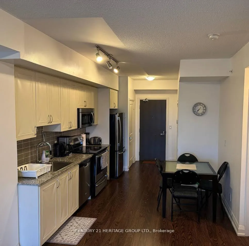 Photo 2 of Unit 703, 7171 Yonge Street, Markham, Grandview — HOMEH