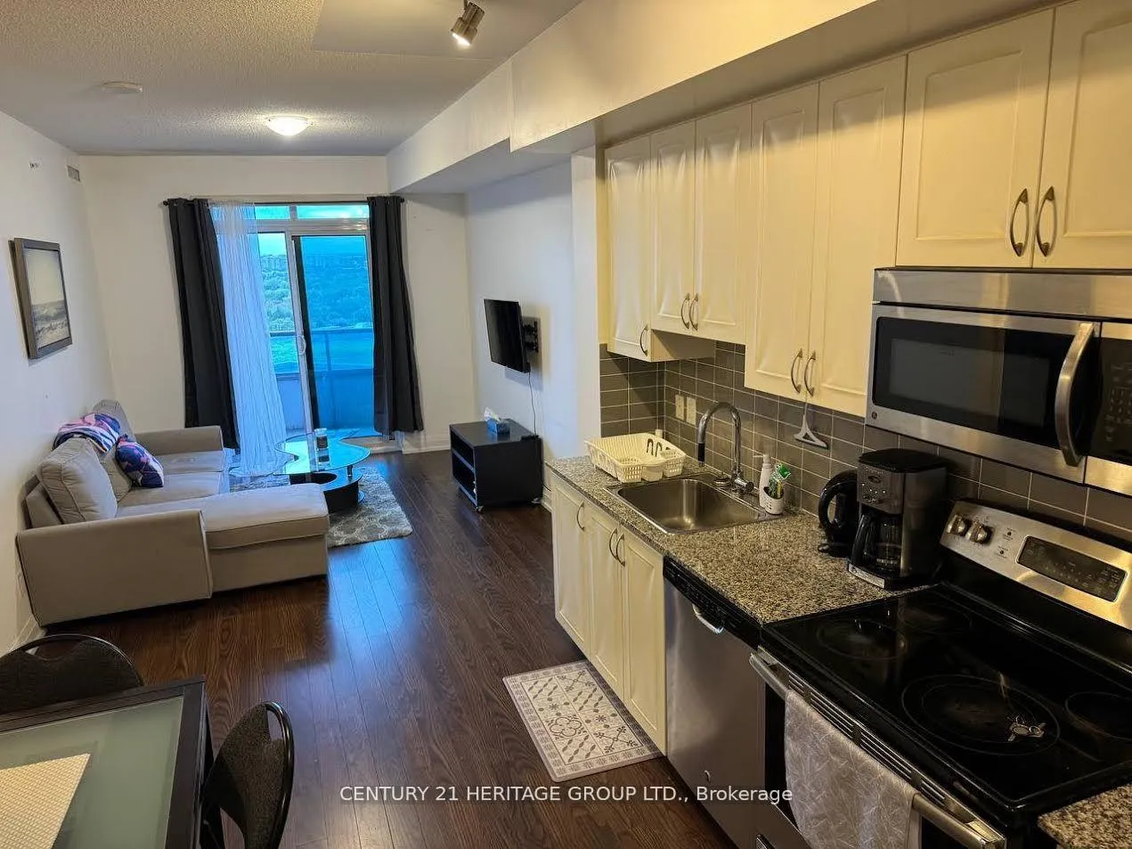 Photo 3 of Unit 703, 7171 Yonge Street, Markham, Grandview — HOMEH