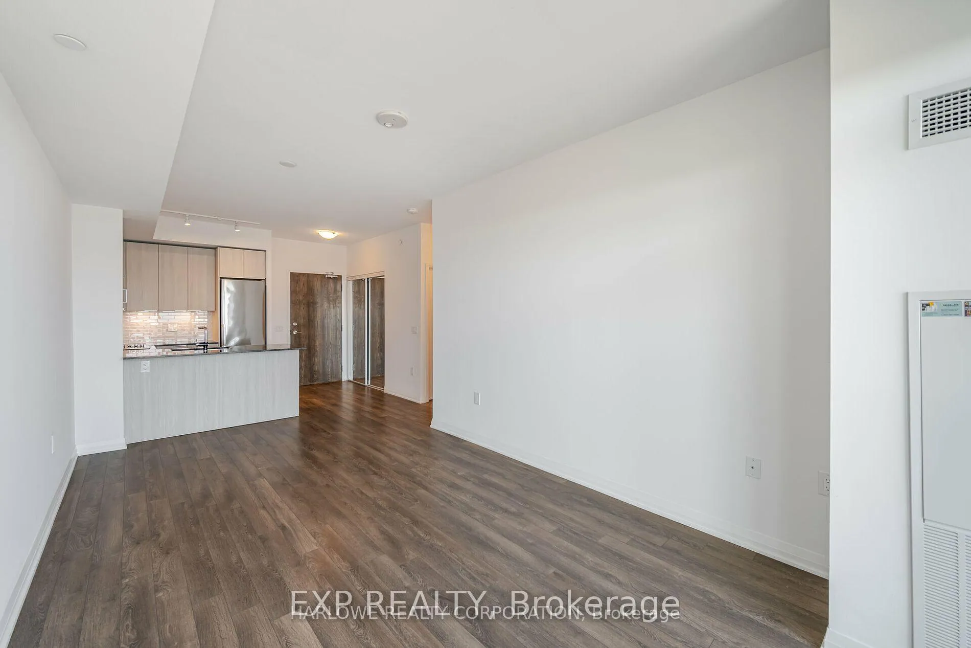 Photo 7 of Unit 513, 99 Eagle Rock Way, Vaughan, Rural Vaughan — HOMEH