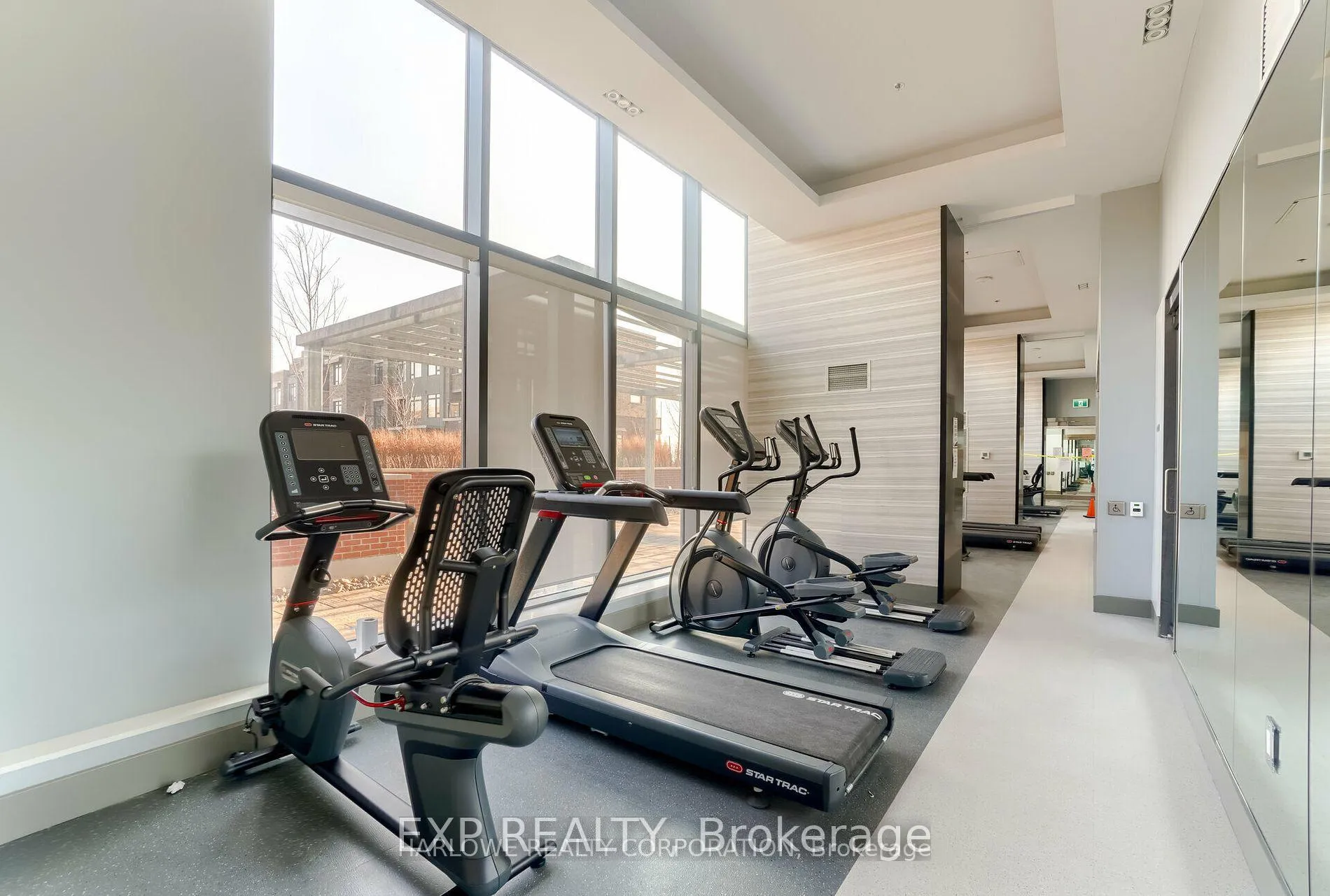 Photo 12 of Unit 513, 99 Eagle Rock Way, Vaughan, Rural Vaughan — HOMEH
