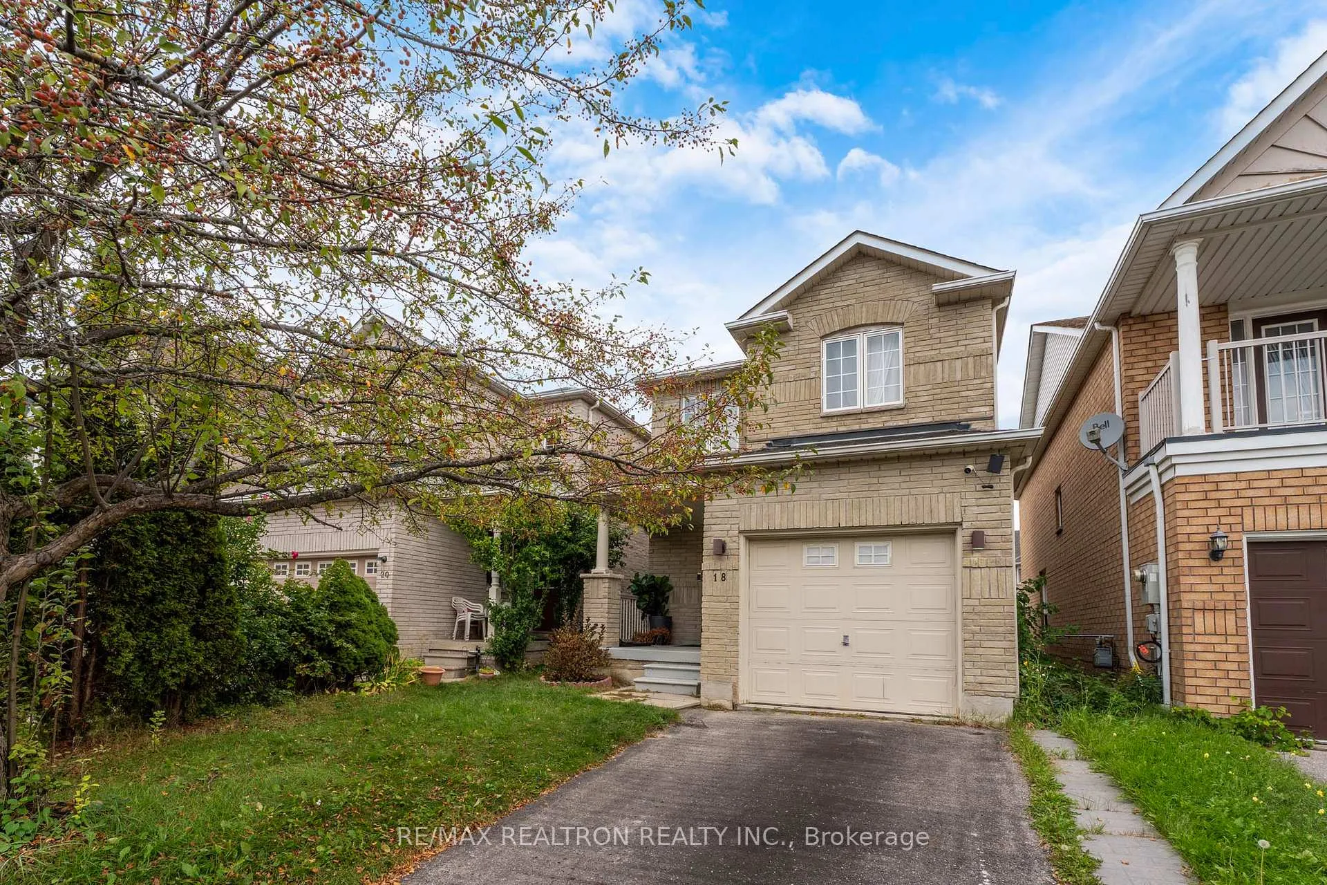 Photo 4 of 18 Beadle Drive, Ajax, South East — HOMEH