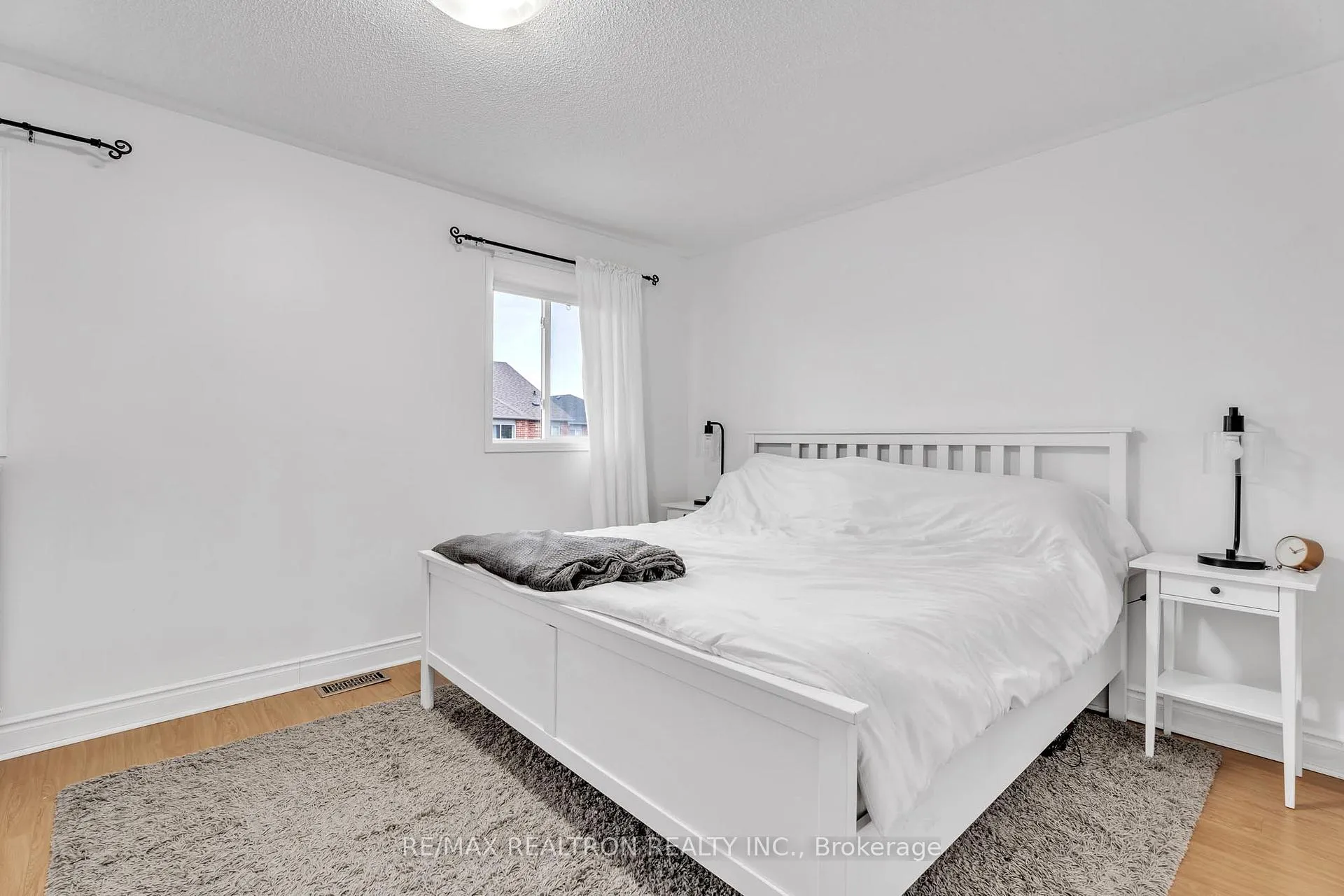 Photo 27 of 18 Beadle Drive, Ajax, South East — HOMEH