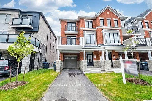 Photo 2 of 21 Melmar Street, Brampton, Northwest Brampton — HOMEH