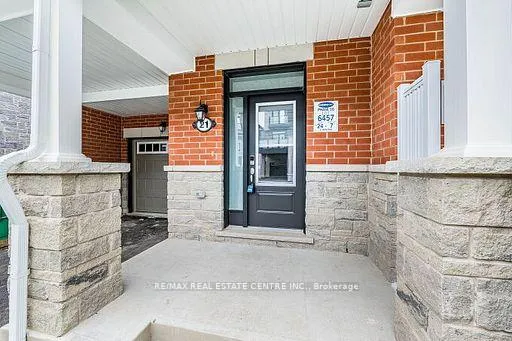 Photo 4 of 21 Melmar Street, Brampton, Northwest Brampton — HOMEH