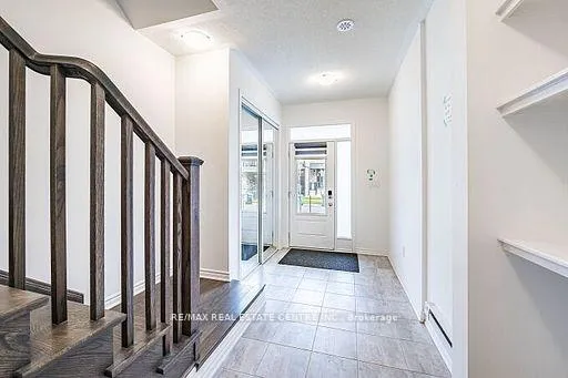Photo 7 of 21 Melmar Street, Brampton, Northwest Brampton — HOMEH