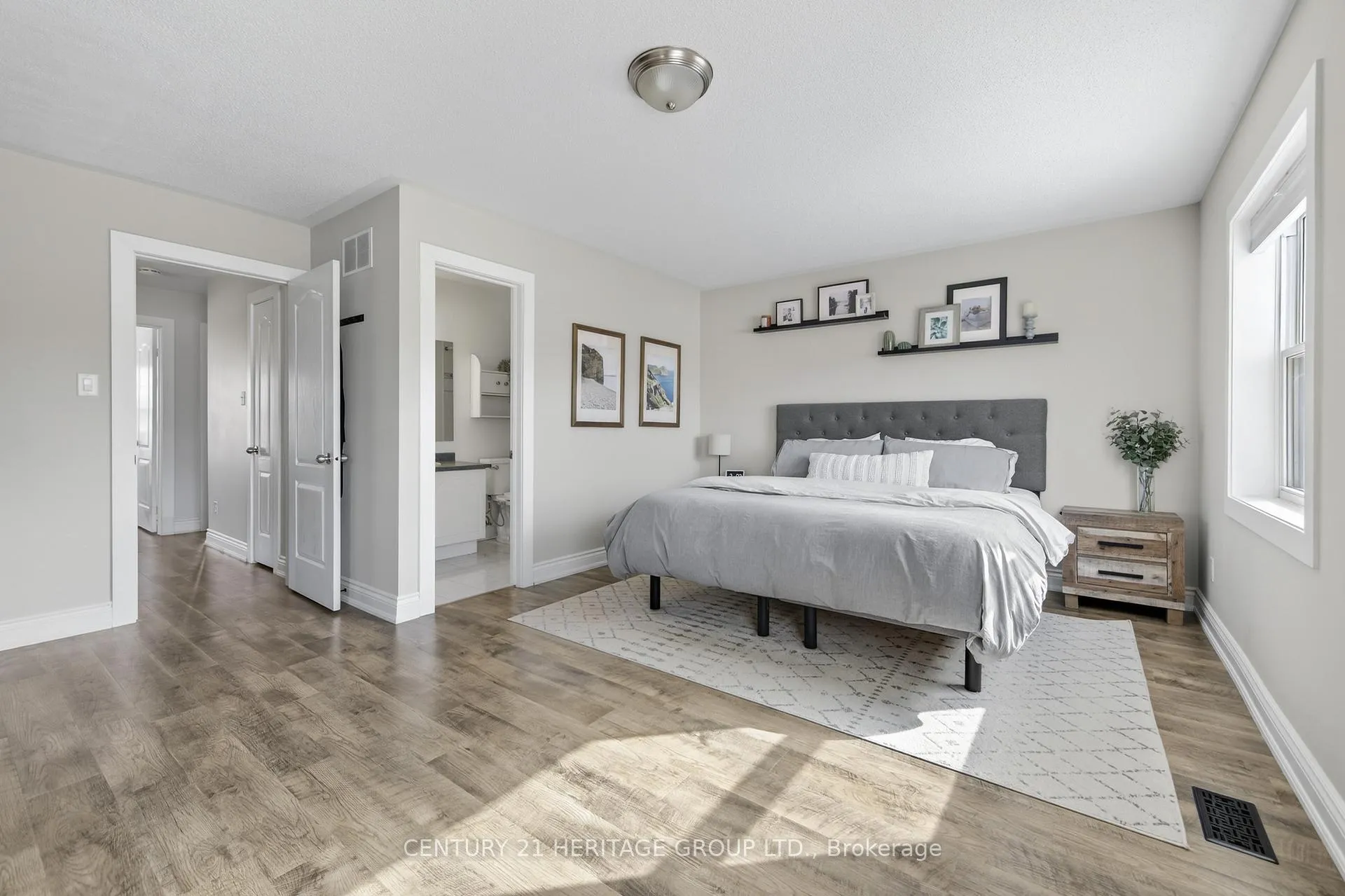 Photo 15 of 126 Glasgow Crescent, Georgina, Keswick South — HOMEH