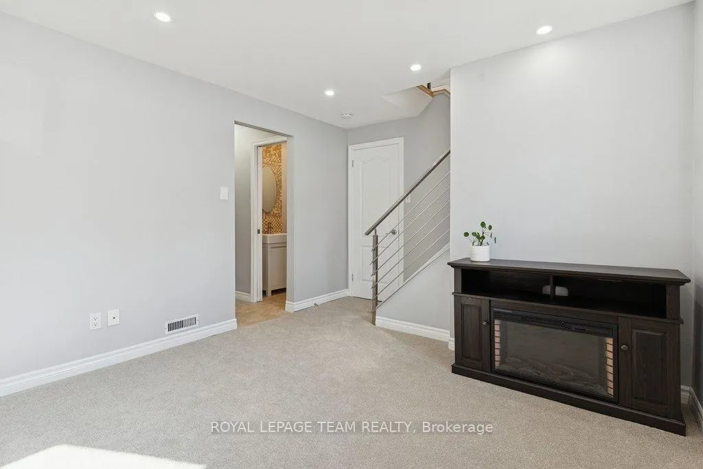 Photo 24 of Unit 109, 15b Forester Crescent, Ottawa, Westcliffe Estates — HOMEH