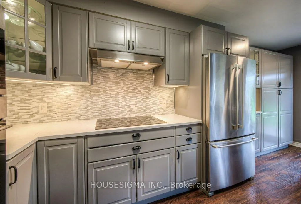Photo 17 of 20 Hunt Street, North Dumfries — HOMEH