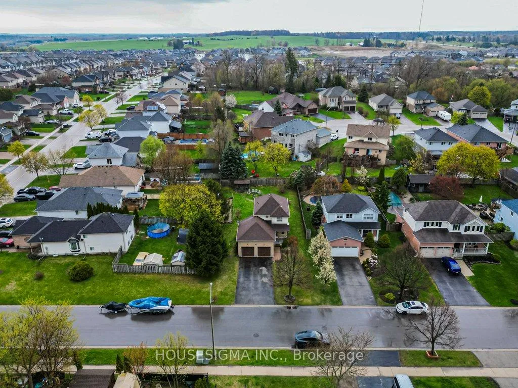 Photo 48 of 20 Hunt Street, North Dumfries — HOMEH
