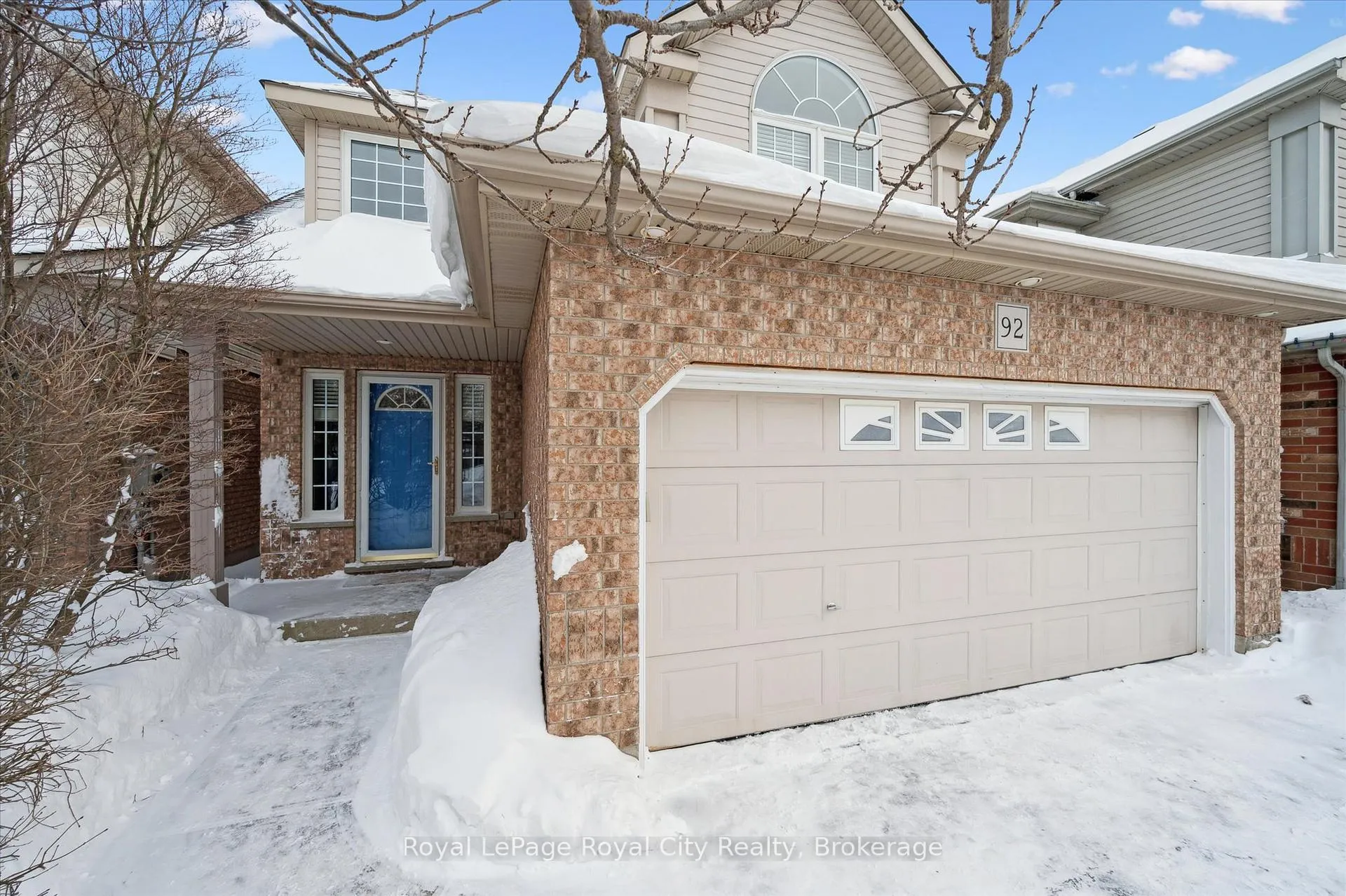 Photo 3 of 92 Marsh Crescent, Guelph, Pineridge/Westminster Woods — HOMEH