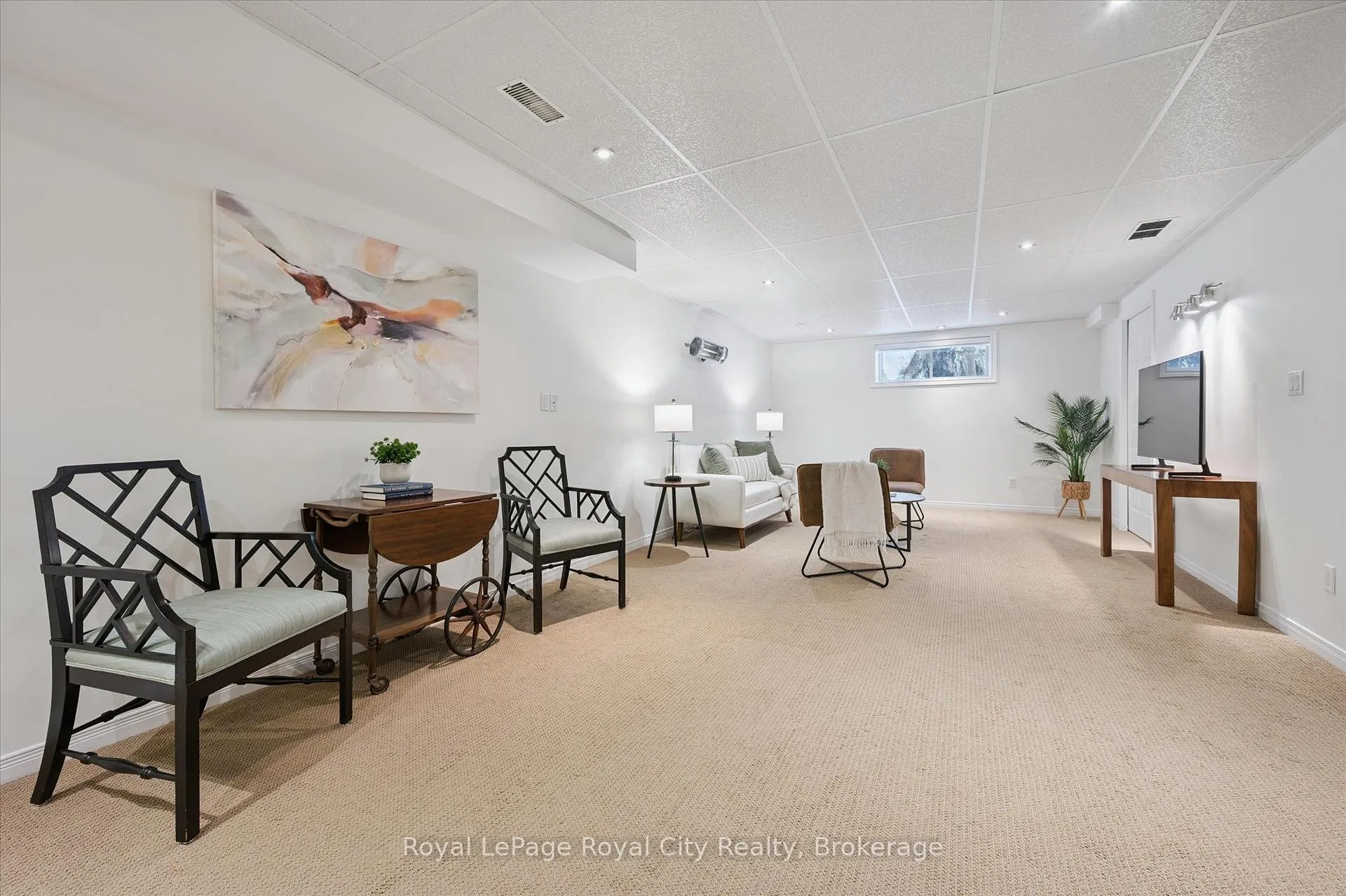Photo 36 of 92 Marsh Crescent, Guelph, Pineridge/Westminster Woods — HOMEH