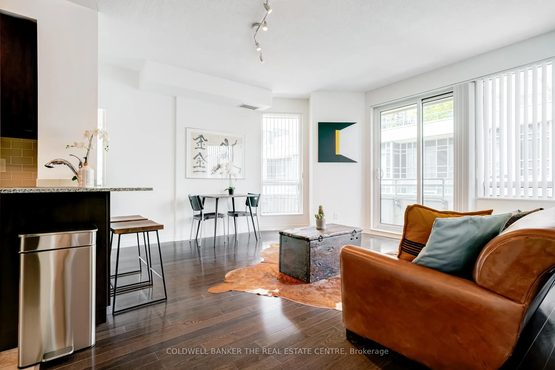Photo 7 of Unit 310, 18 Holmes Avenue, North York, Willowdale East — HOMEH