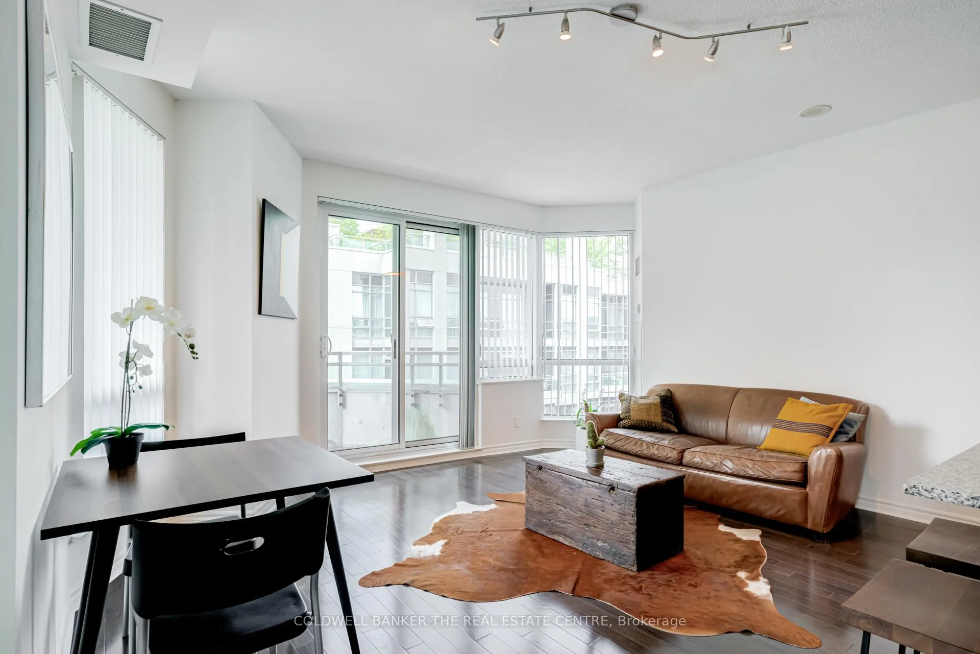 Photo 12 of Unit 310, 18 Holmes Avenue, North York, Willowdale East — HOMEH