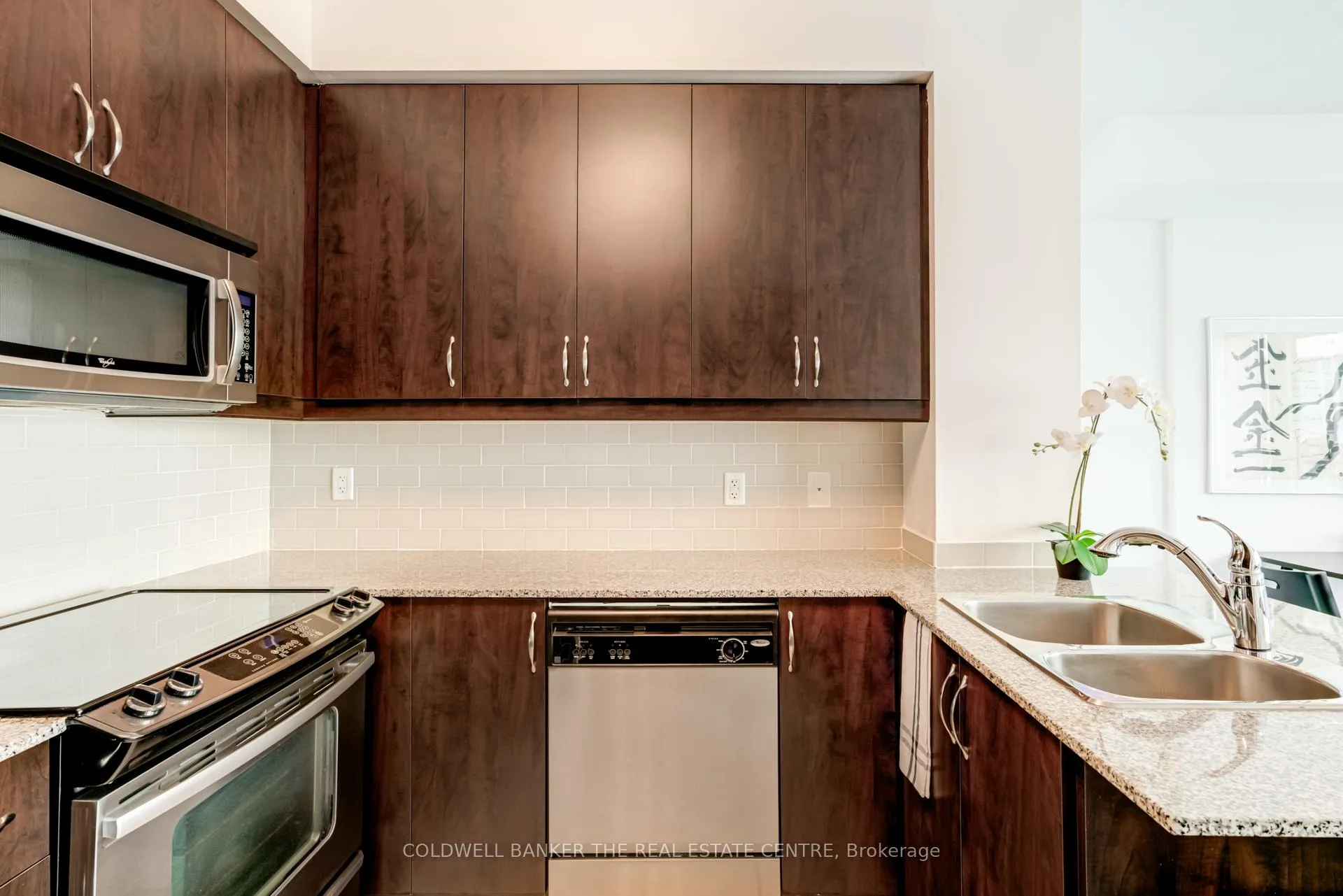 Photo 16 of Unit 310, 18 Holmes Avenue, North York, Willowdale East — HOMEH
