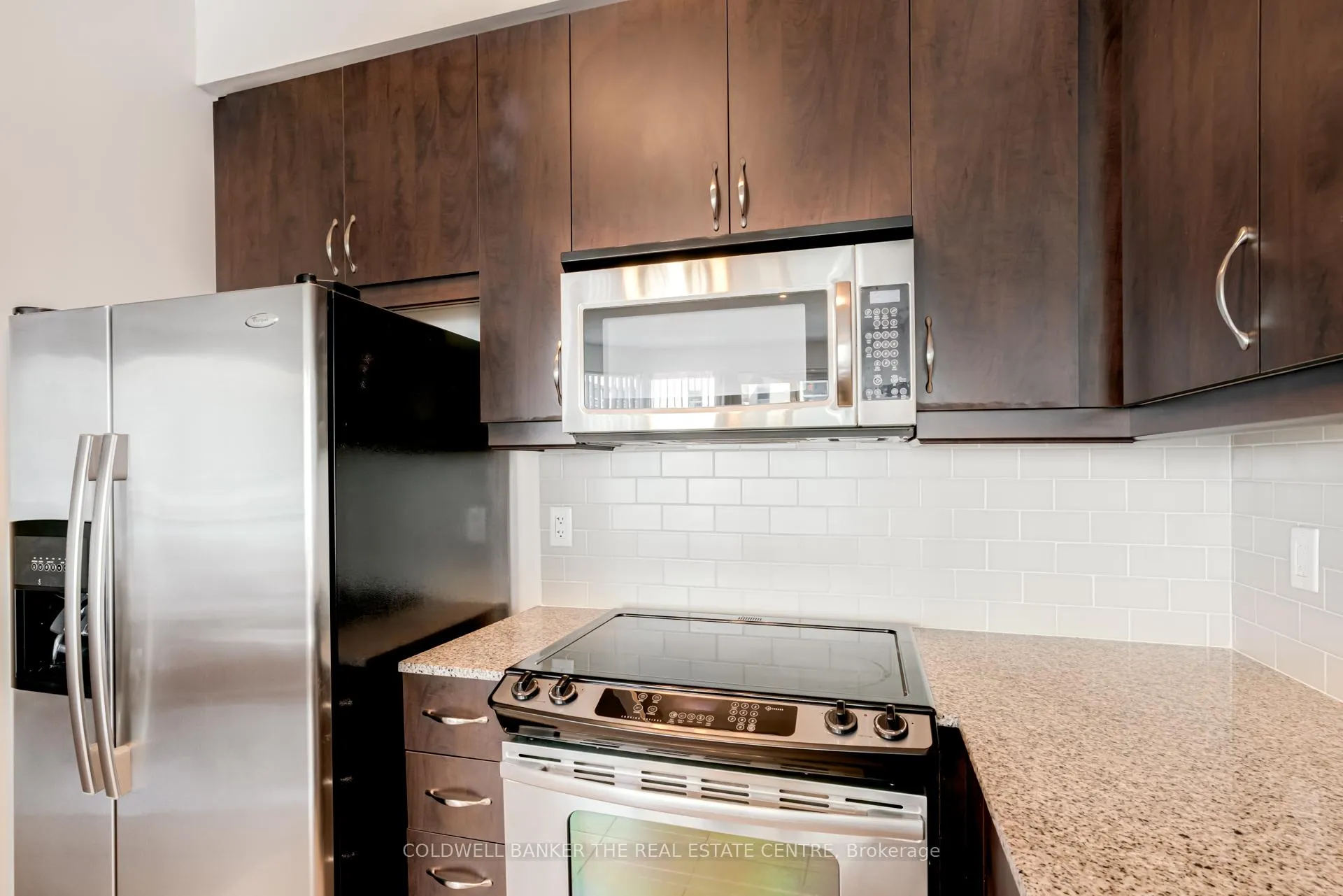 Photo 18 of Unit 310, 18 Holmes Avenue, North York, Willowdale East — HOMEH