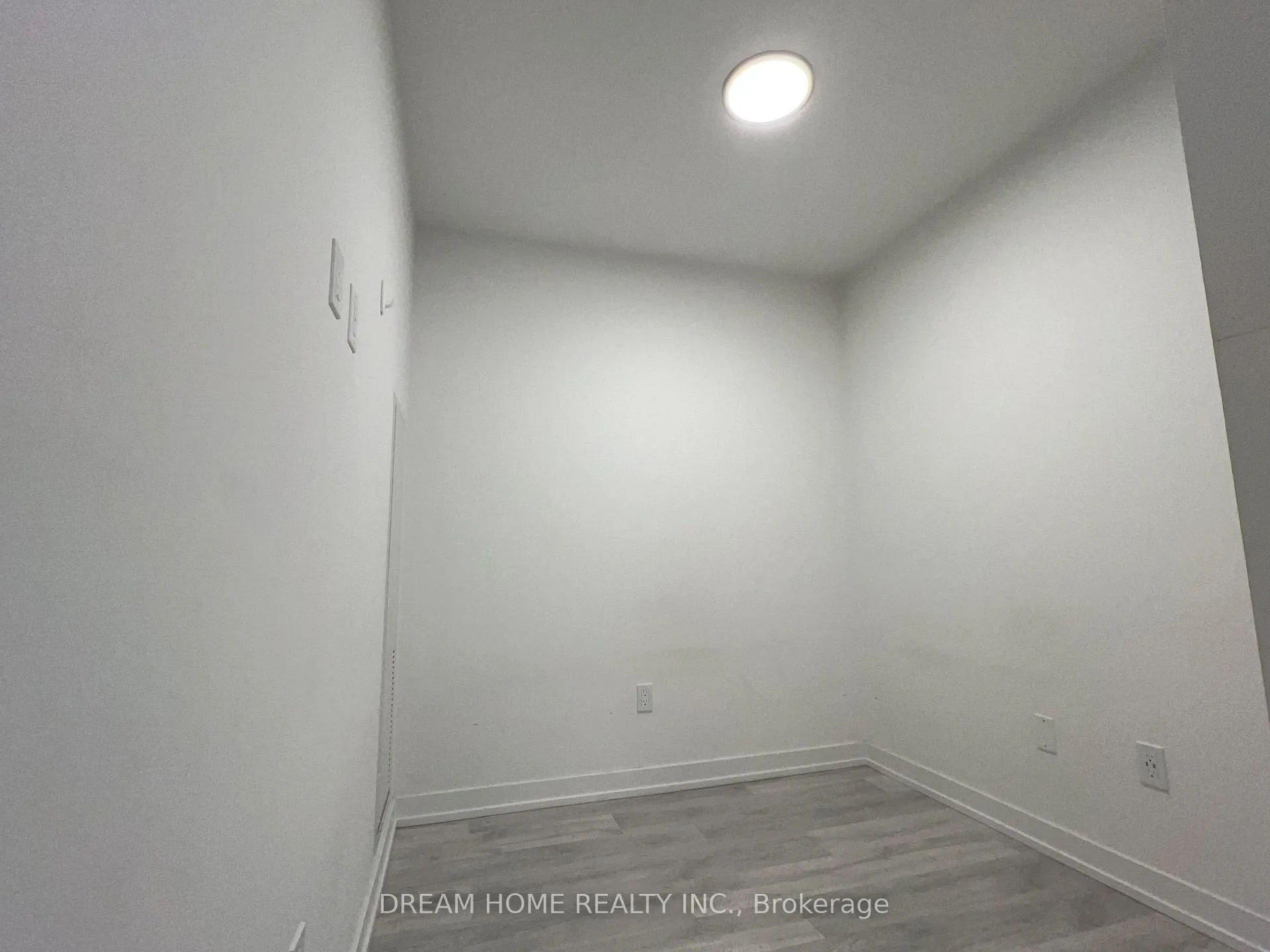 Photo 7 of Unit 306, 2 Augusta Avenue, Toronto, Kensington-Chinatown — HOMEH