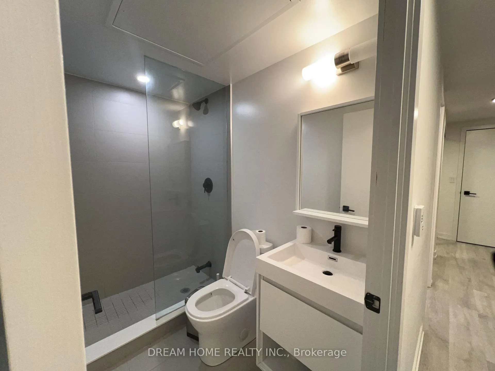 Photo 8 of Unit 306, 2 Augusta Avenue, Toronto, Kensington-Chinatown — HOMEH
