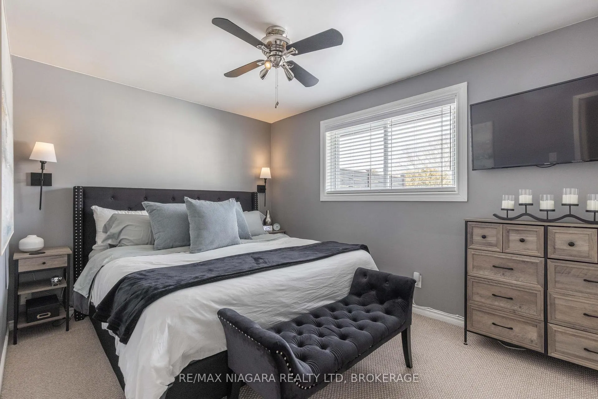 Photo 11 of 8225 Paddock Trail Drive, Niagara Falls, Ascot — HOMEH