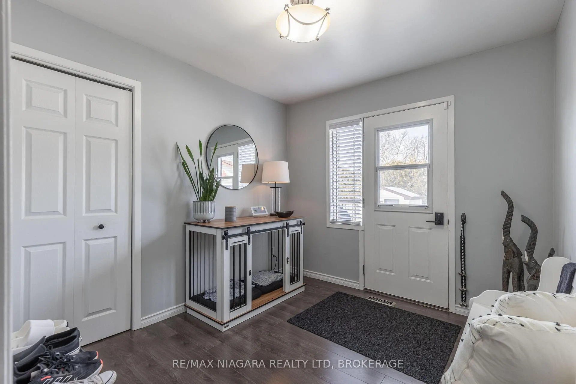 Photo 14 of 8225 Paddock Trail Drive, Niagara Falls, Ascot — HOMEH