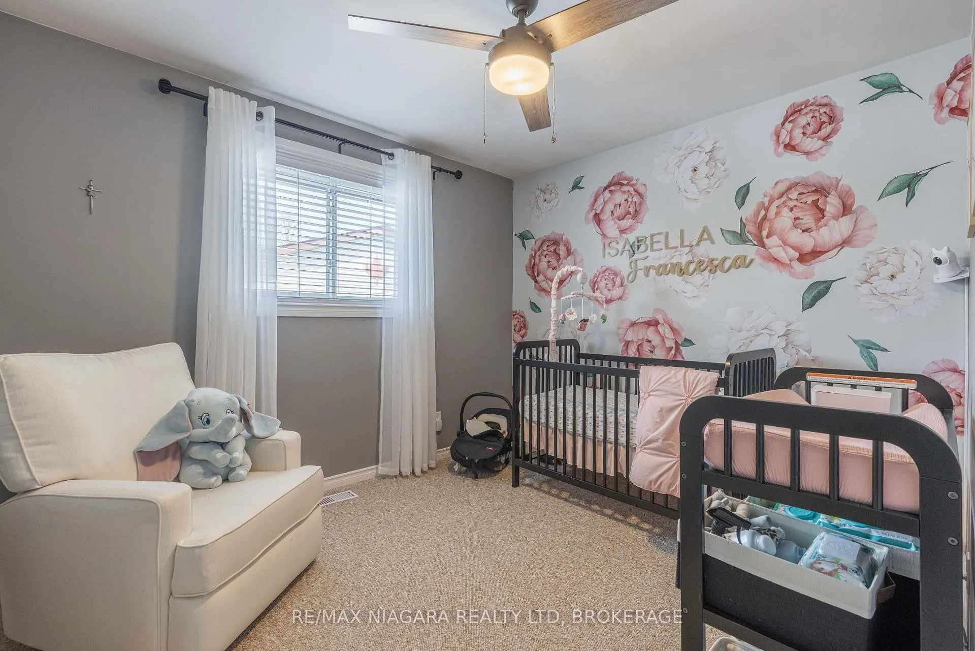 Photo 15 of 8225 Paddock Trail Drive, Niagara Falls, Ascot — HOMEH