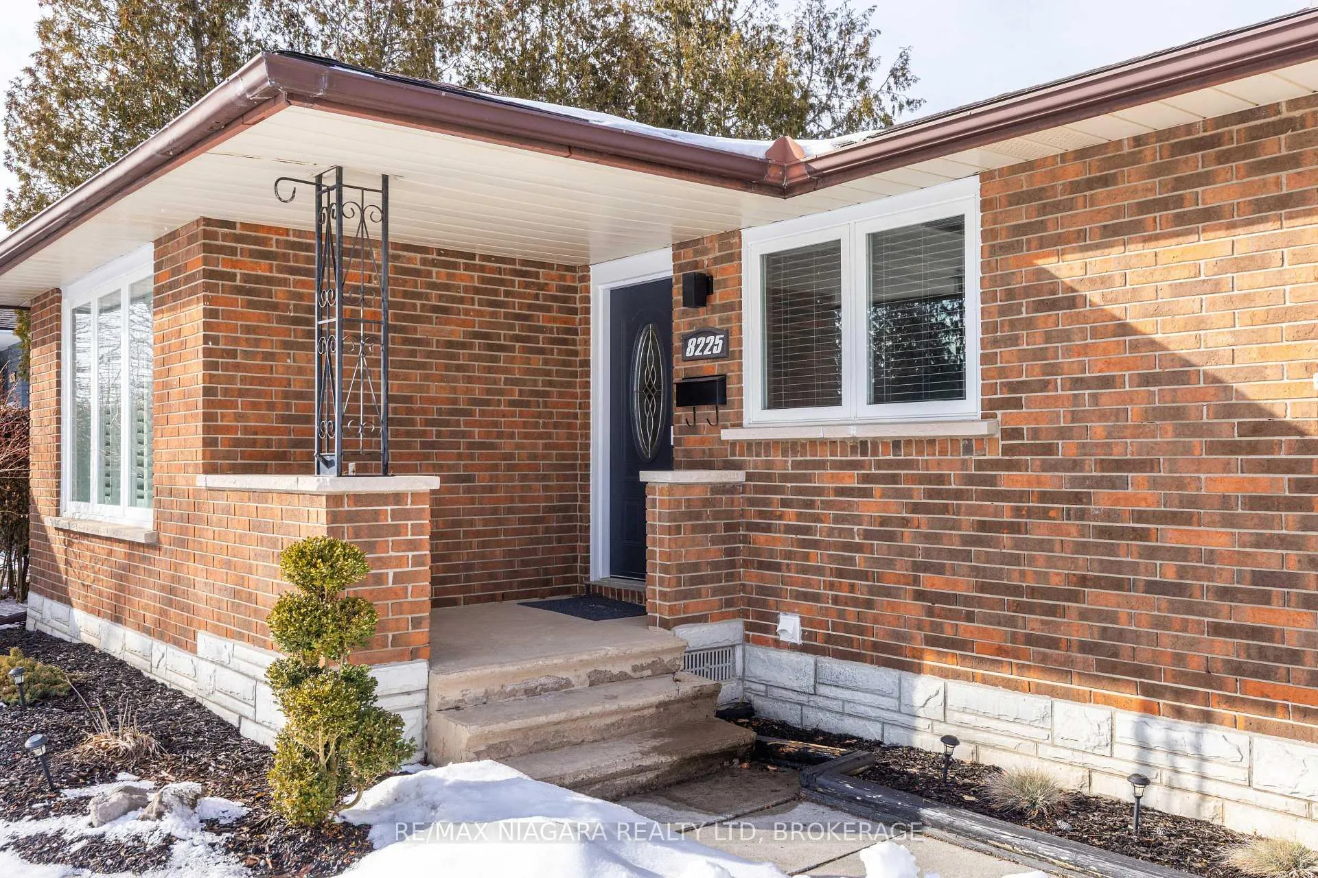 Photo 29 of 8225 Paddock Trail Drive, Niagara Falls, Ascot — HOMEH