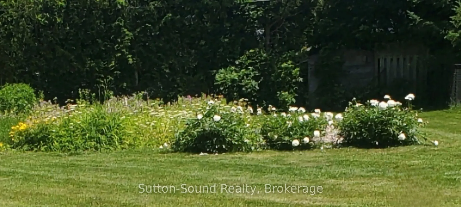 Photo 3 of 863 5th Avenue W, Owen Sound — HOMEH