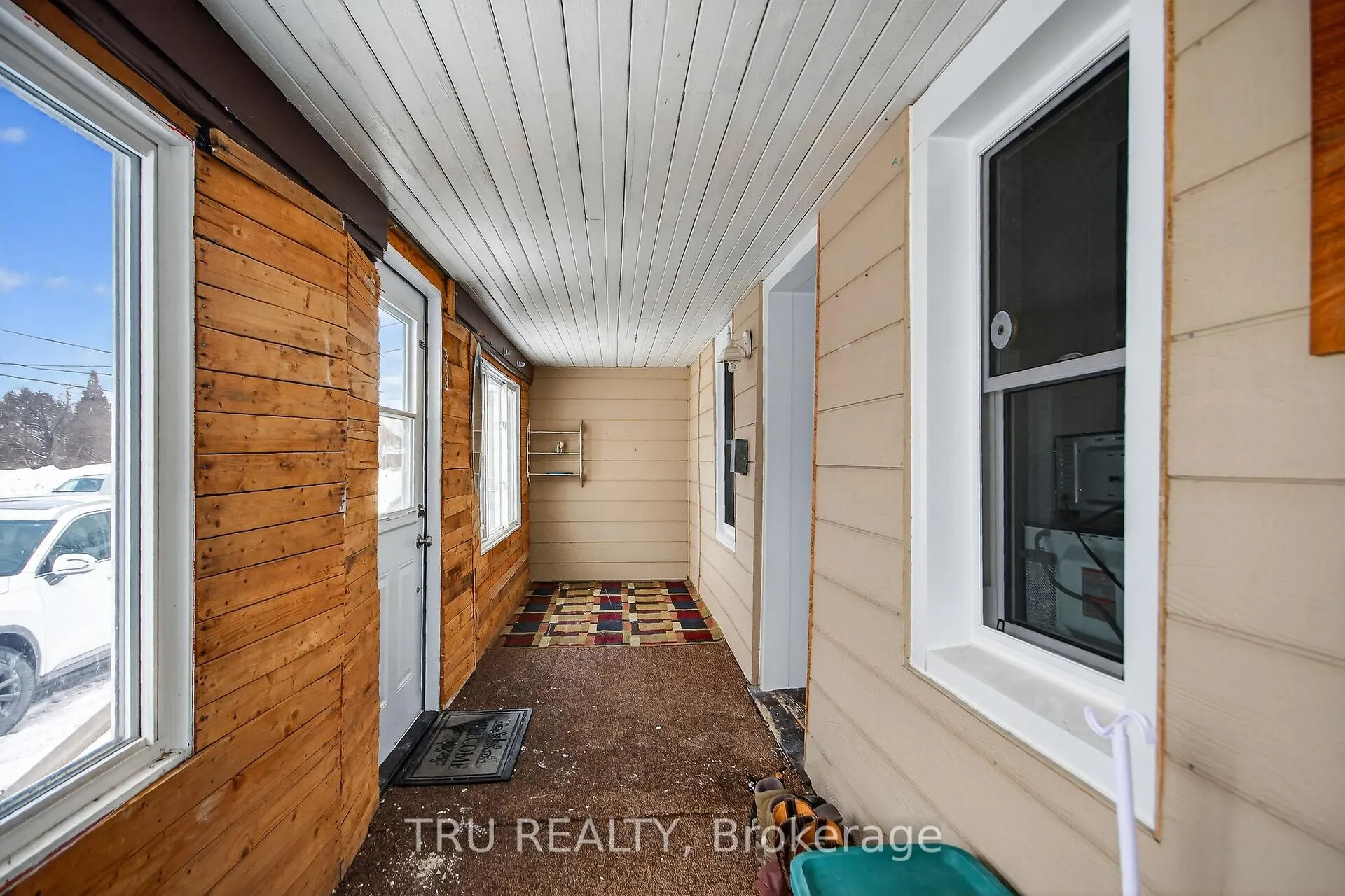 Photo 3 of 10492 Clark Road, North Dundas, North Dundas (Mountain) Twp — HOMEH