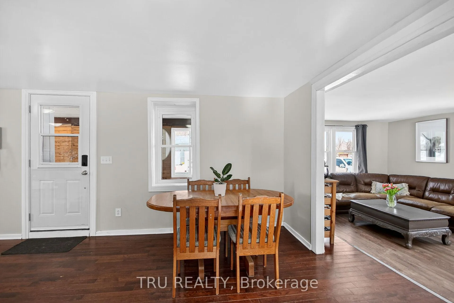 Photo 5 of 10492 Clark Road, North Dundas, North Dundas (Mountain) Twp — HOMEH