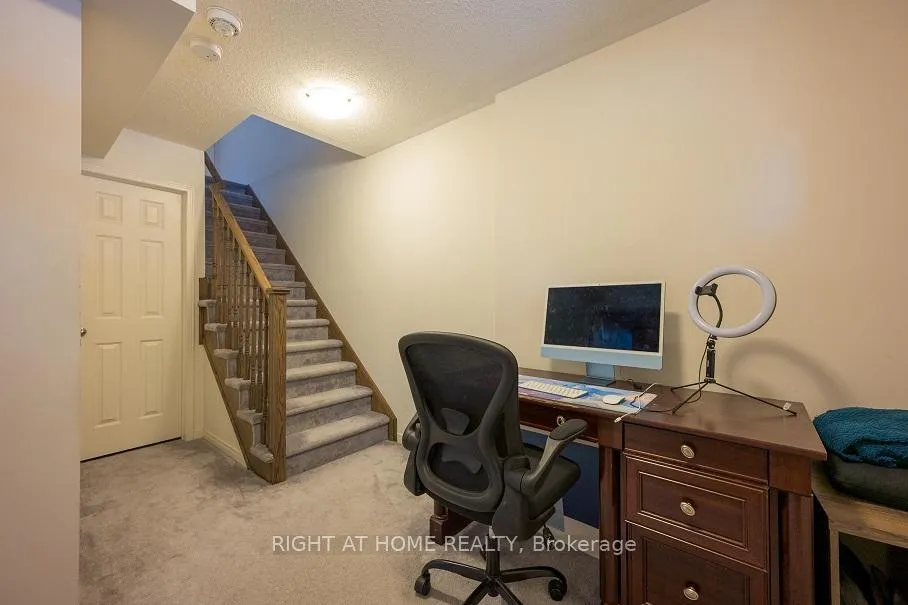 Photo 6 of 2506 Bromus Path N, Oshawa, Windfields — HOMEH