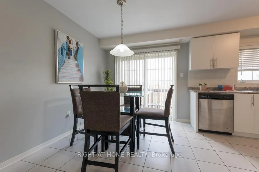 Photo 12 of 2506 Bromus Path N, Oshawa, Windfields — HOMEH