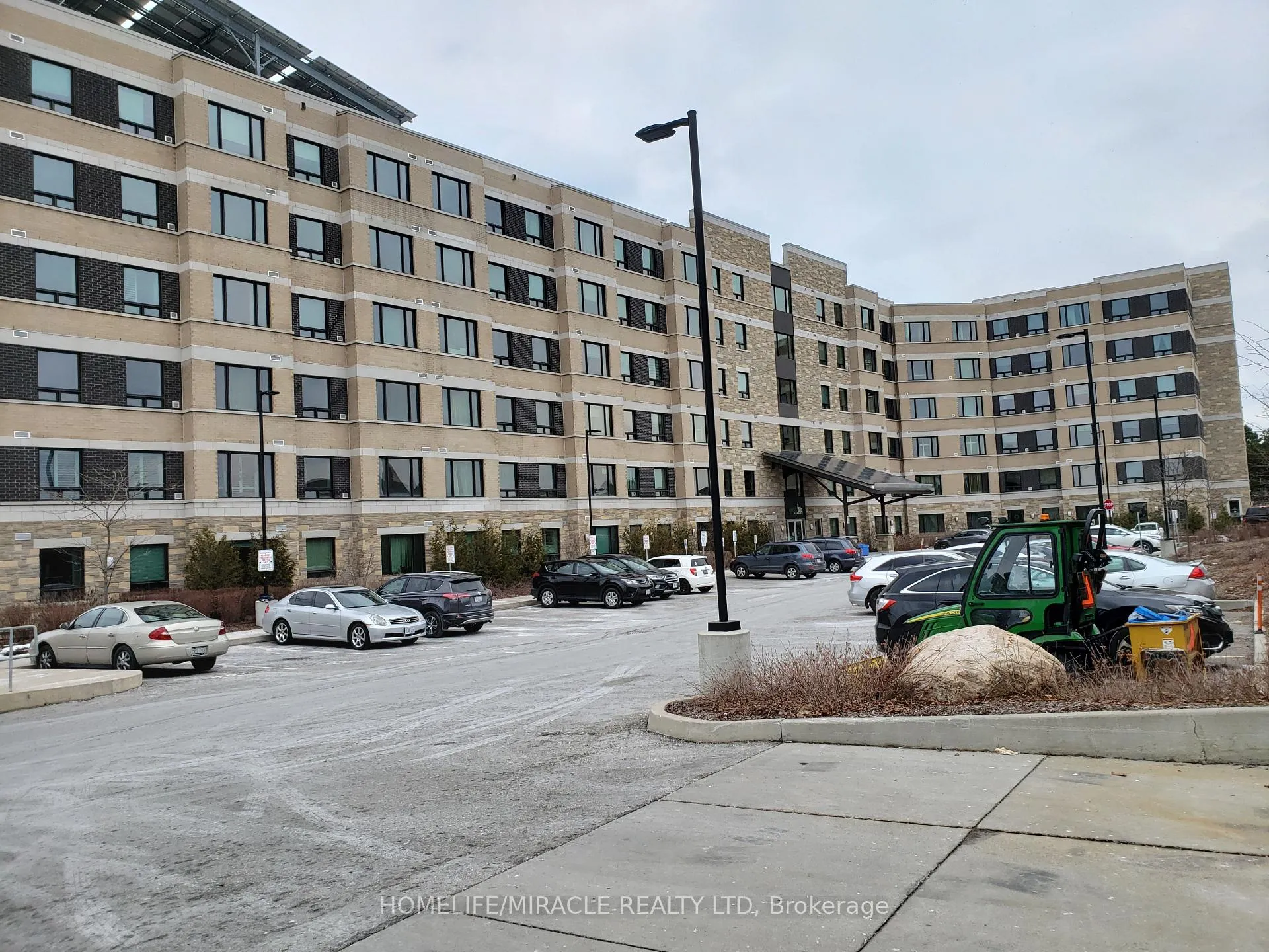Photo 2 of Unit 103, 7400 Markham Road, Markham, Middlefield — HOMEH
