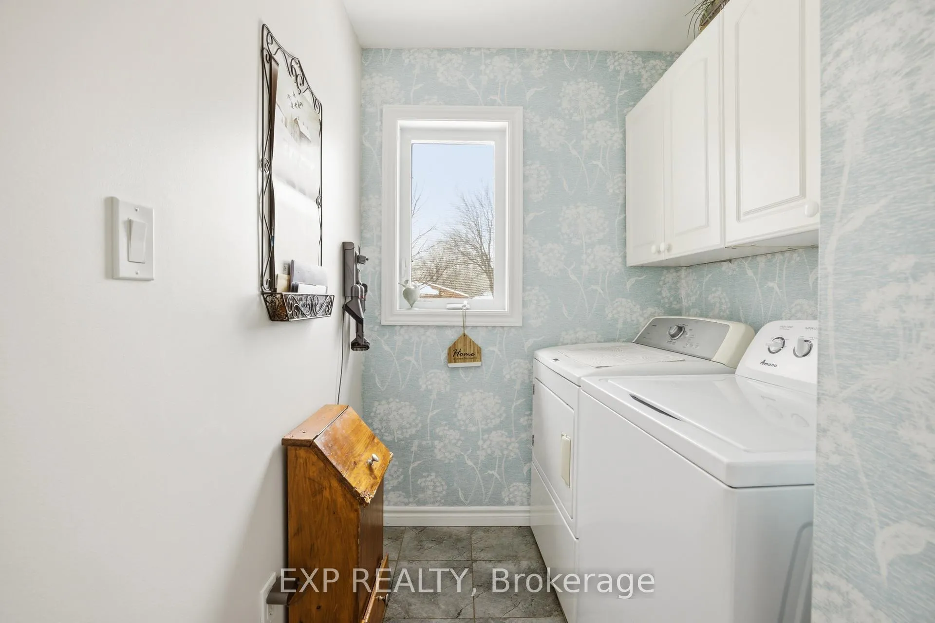 Photo 17 of 15 Irving Drive, Norwich, Norwich Town — HOMEH