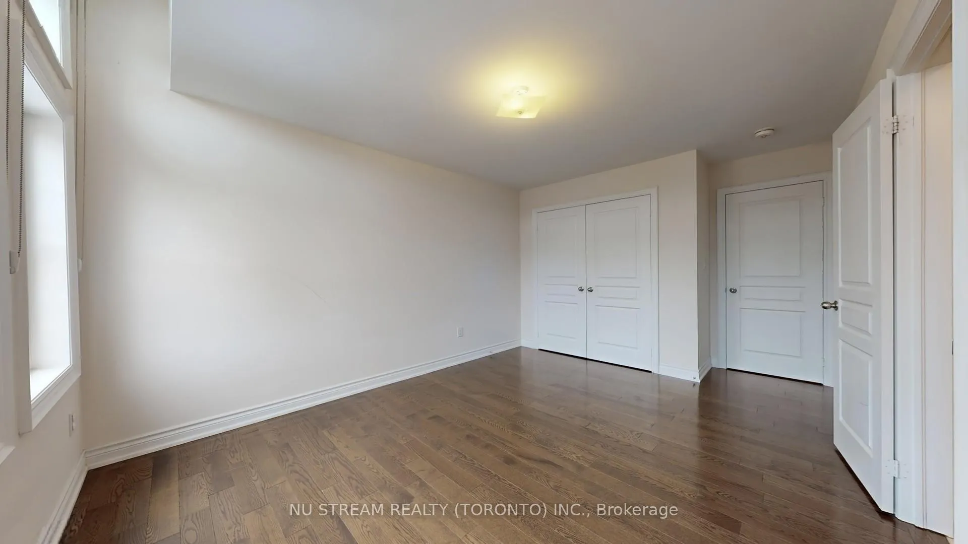 Photo 28 of 102 Beaconsfield Drive, Vaughan, Kleinburg — HOMEH