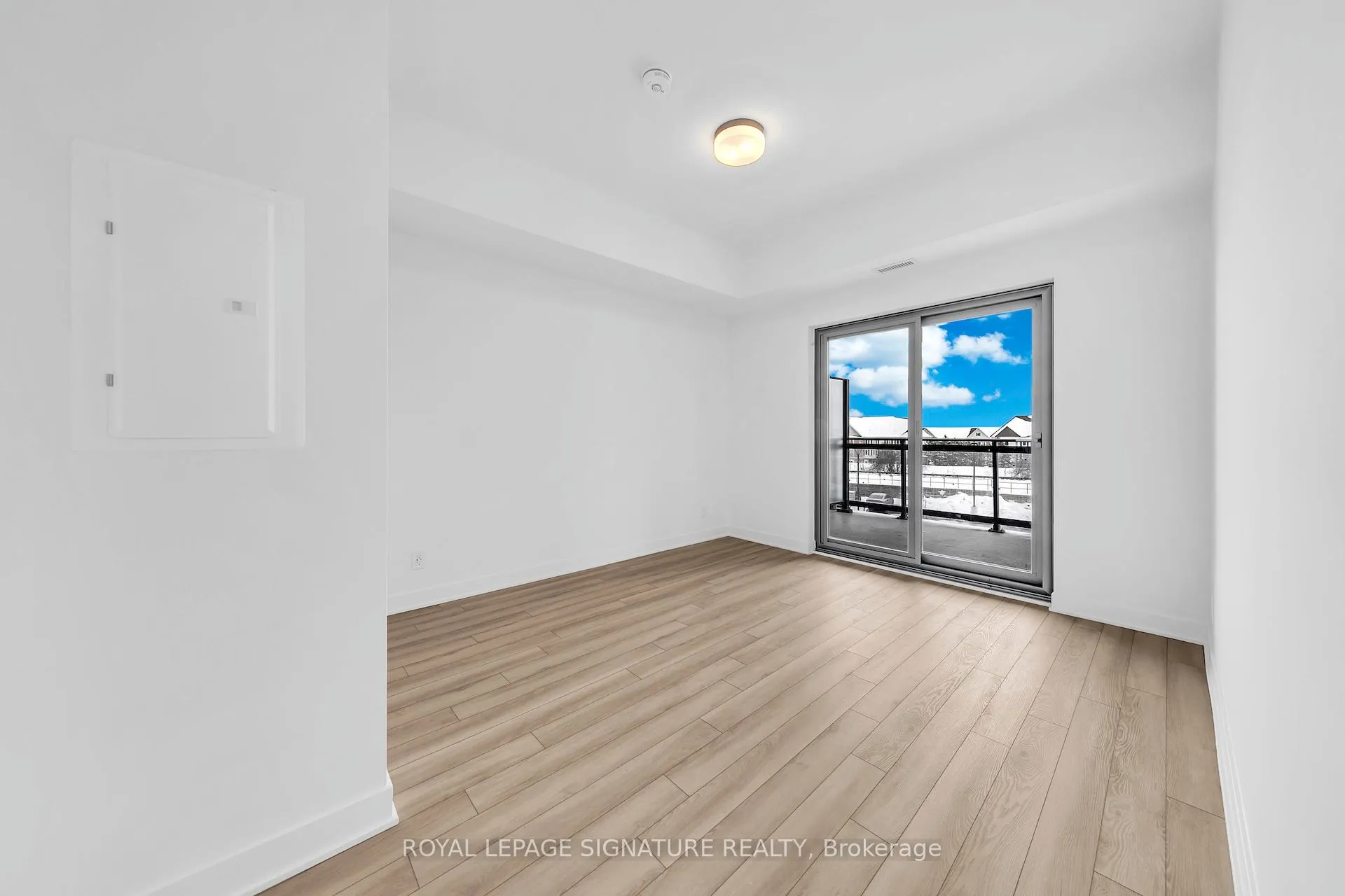 Photo 19 of Unit 327, 51 Clarington Boulevard, Clarington, Bowmanville — HOMEH