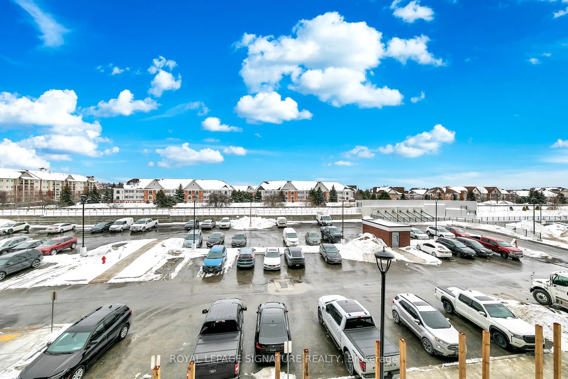 Photo 25 of Unit 327, 51 Clarington Boulevard, Clarington, Bowmanville — HOMEH
