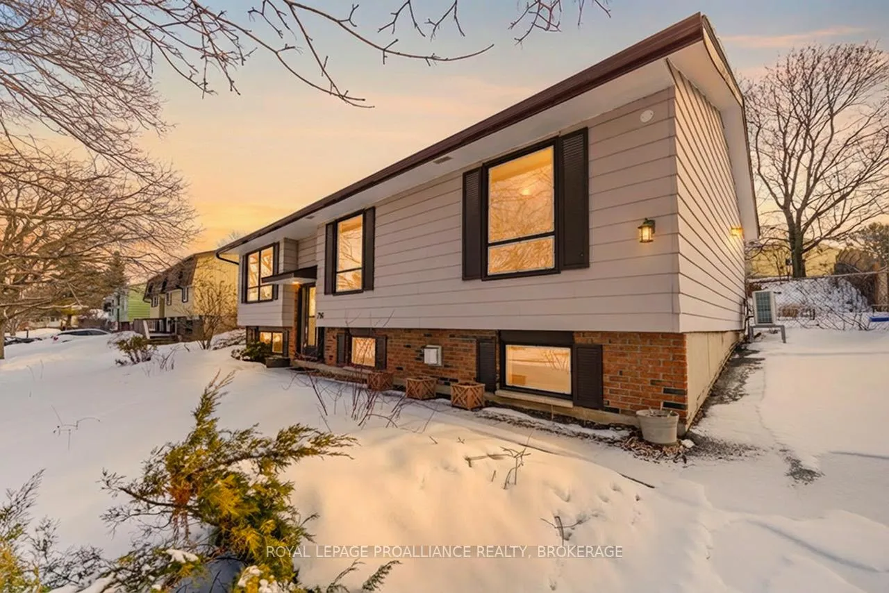 Photo 1 of 796 Hillside Drive, Kingston, South of Taylor-Kidd Blvd — HOMEH