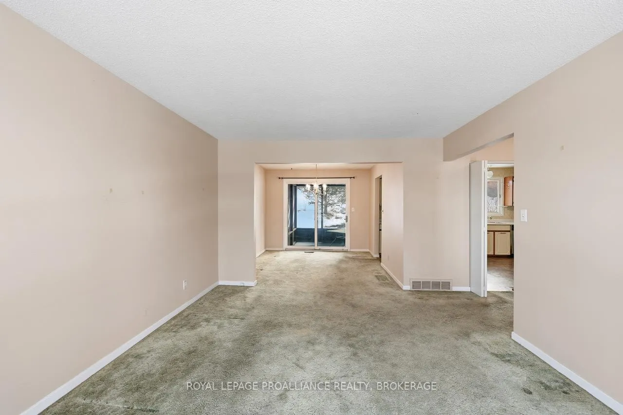 Photo 6 of 796 Hillside Drive, Kingston, South of Taylor-Kidd Blvd — HOMEH