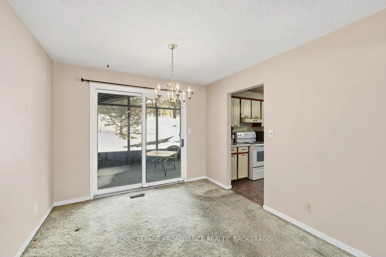 Photo 8 of 796 Hillside Drive, Kingston, South of Taylor-Kidd Blvd — HOMEH