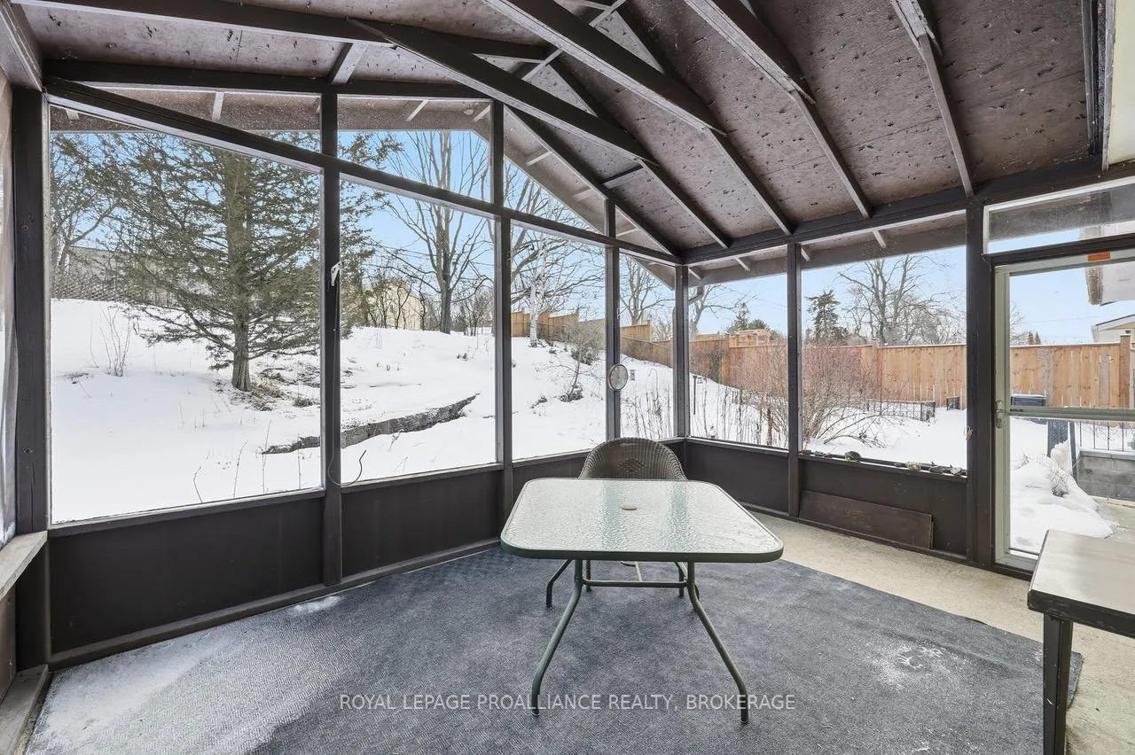 Photo 9 of 796 Hillside Drive, Kingston, South of Taylor-Kidd Blvd — HOMEH