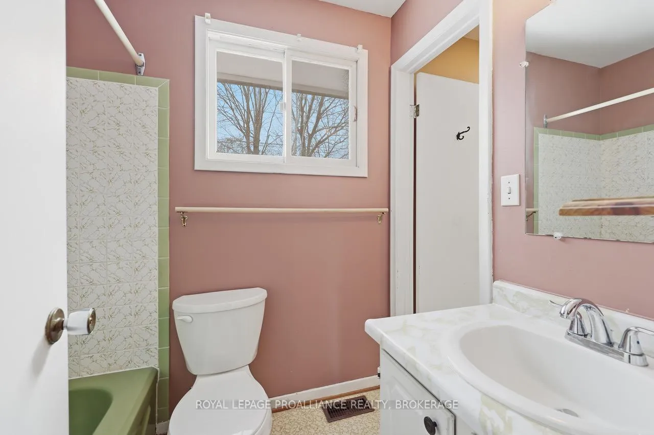 Photo 20 of 796 Hillside Drive, Kingston, South of Taylor-Kidd Blvd — HOMEH
