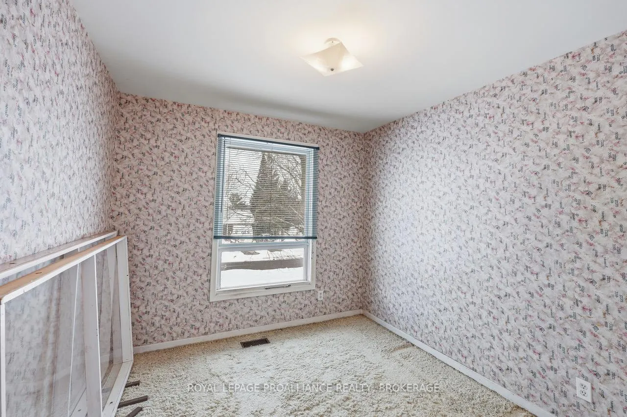 Photo 24 of 796 Hillside Drive, Kingston, South of Taylor-Kidd Blvd — HOMEH