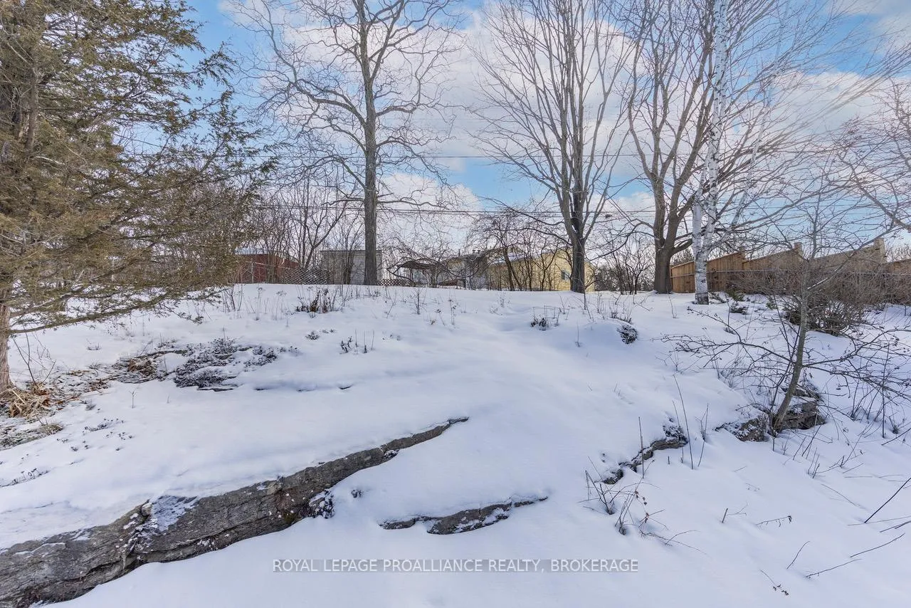 Photo 34 of 796 Hillside Drive, Kingston, South of Taylor-Kidd Blvd — HOMEH