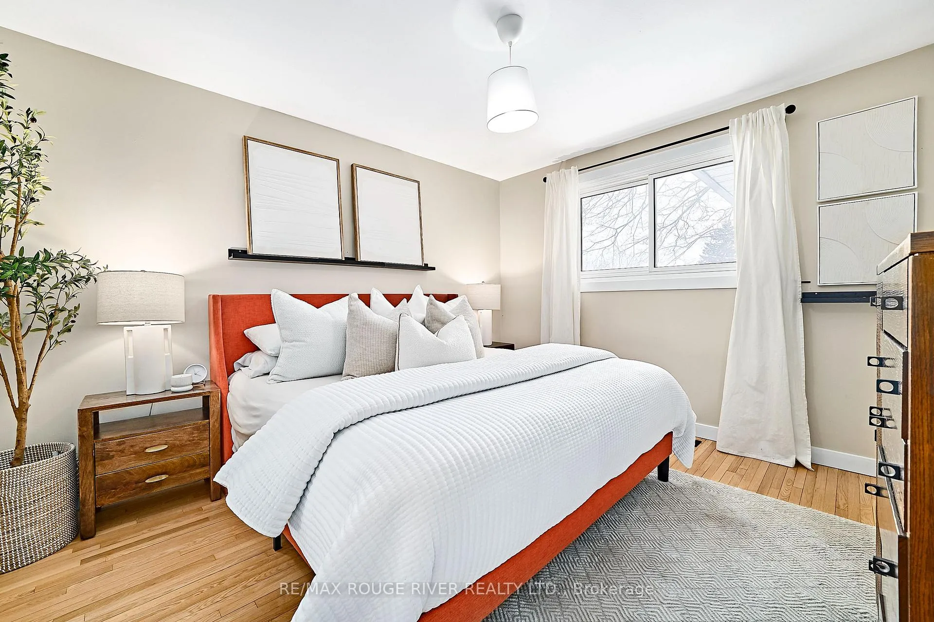 Photo 29 of 550 Garside Drive, Peterborough, Ashburnham Ward 4 — HOMEH