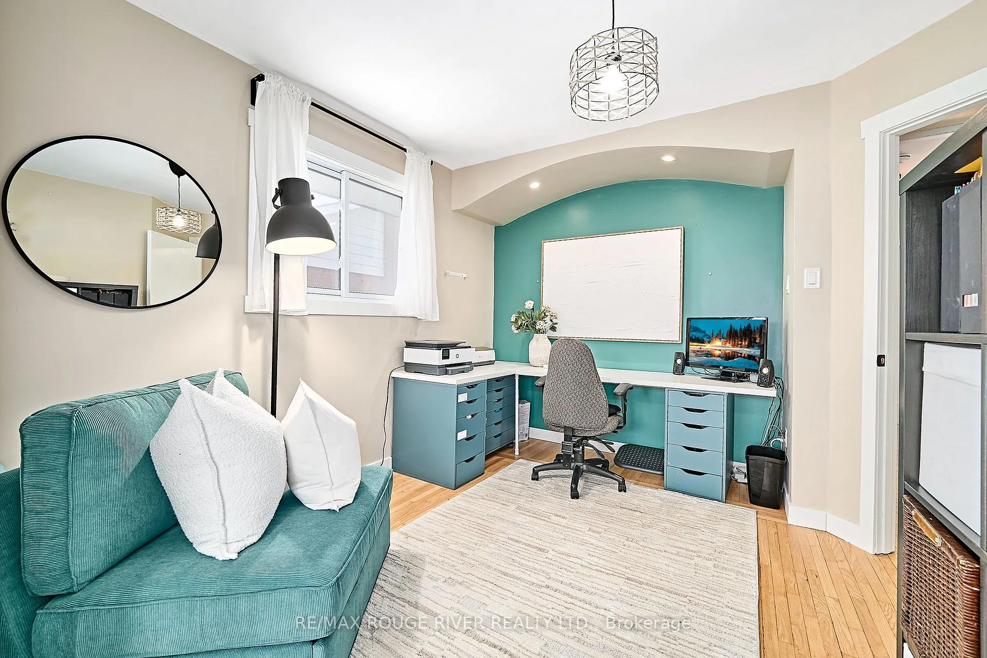Photo 32 of 550 Garside Drive, Peterborough, Ashburnham Ward 4 — HOMEH